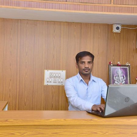 Shreyas Residency Hotel Mysore Exterior photo