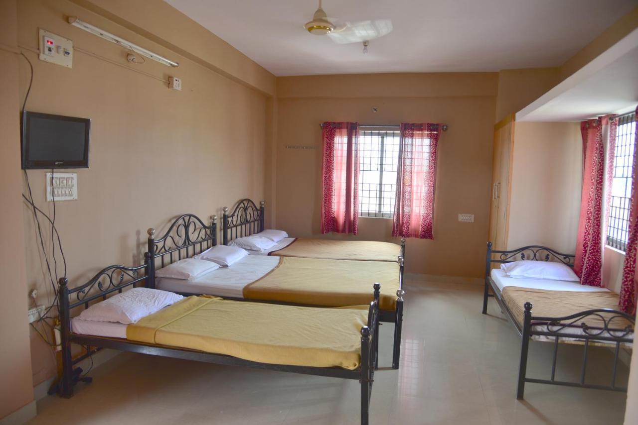 Shreyas Residency Hotel Mysore Exterior photo